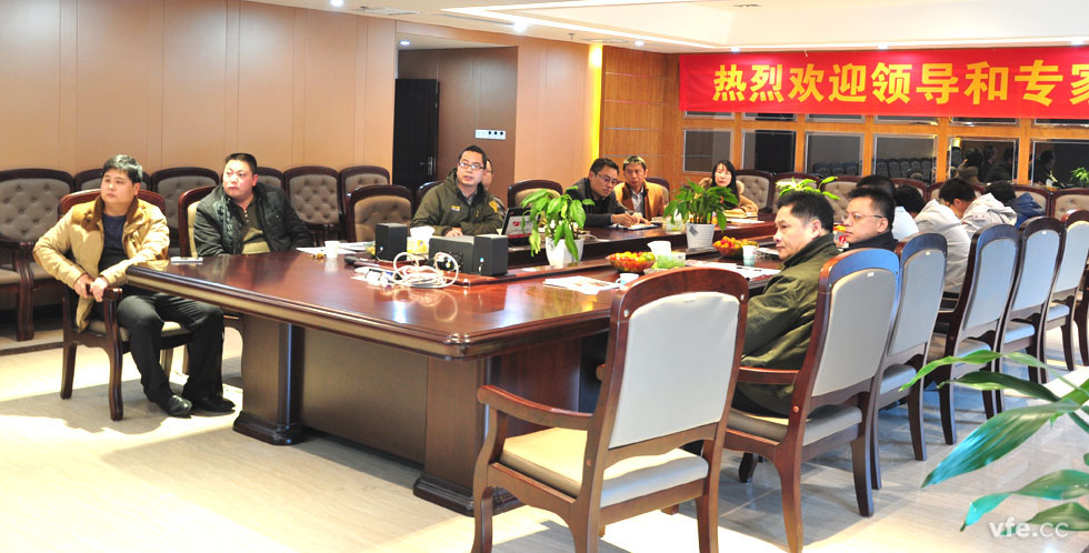 南車株機(jī)專家團(tuán)隊(duì)來訪我公司 南車株機(jī)專家團(tuán)隊(duì)來訪我公司